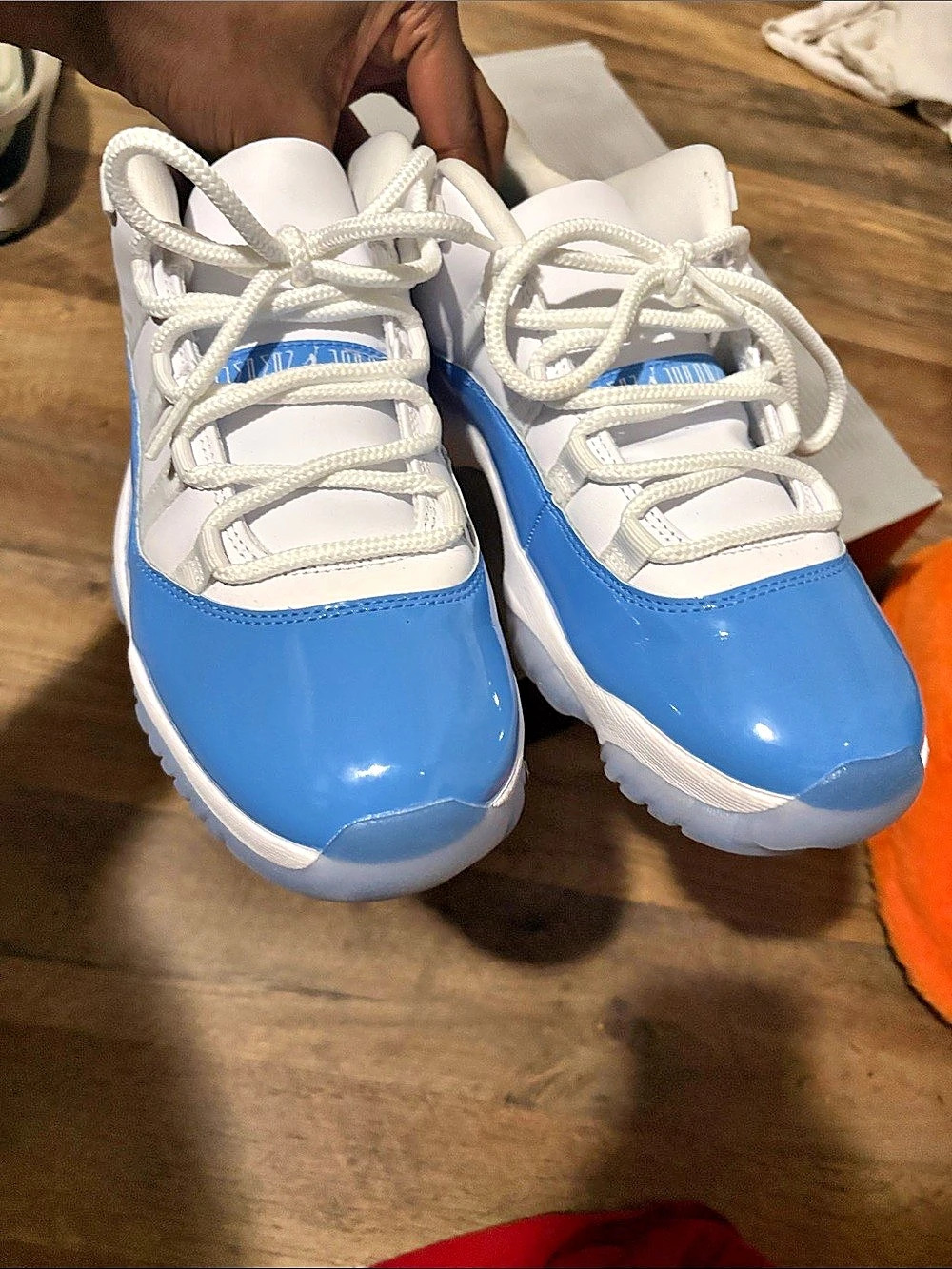 Jordan Air Jordan 11 Retro Low 'University Blue' Sneakers Blue & White